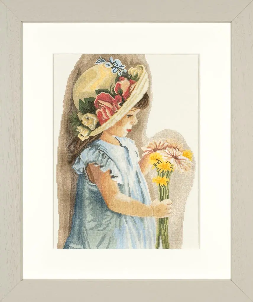 PN-0008175 (35122) Набір для вишивки хрестом LanArte Girl with the flowered hat Дівчина з квітковим капелюшком