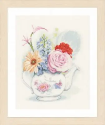 PN-0155692 Набір для вишивки хрестом LanArte Flowers in Teapot Квіти у заварнику