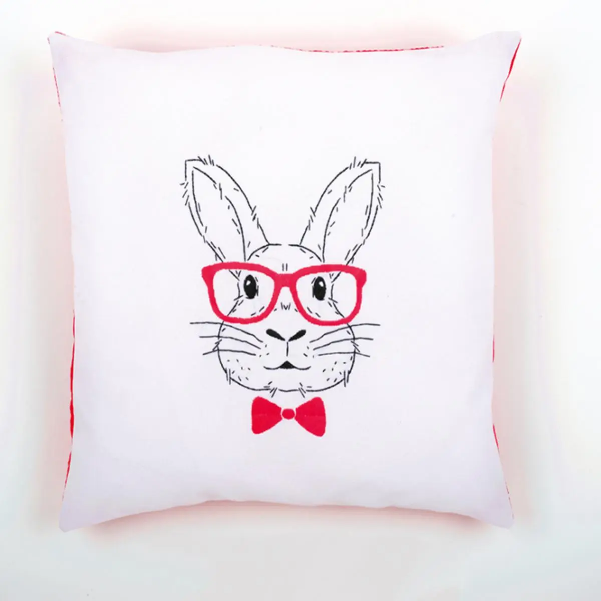 PN-0155964 Набір для вишивання гладдю (подушка) Vervaco Rabbit with Pink Glasses Кролик у рожевих окулярах