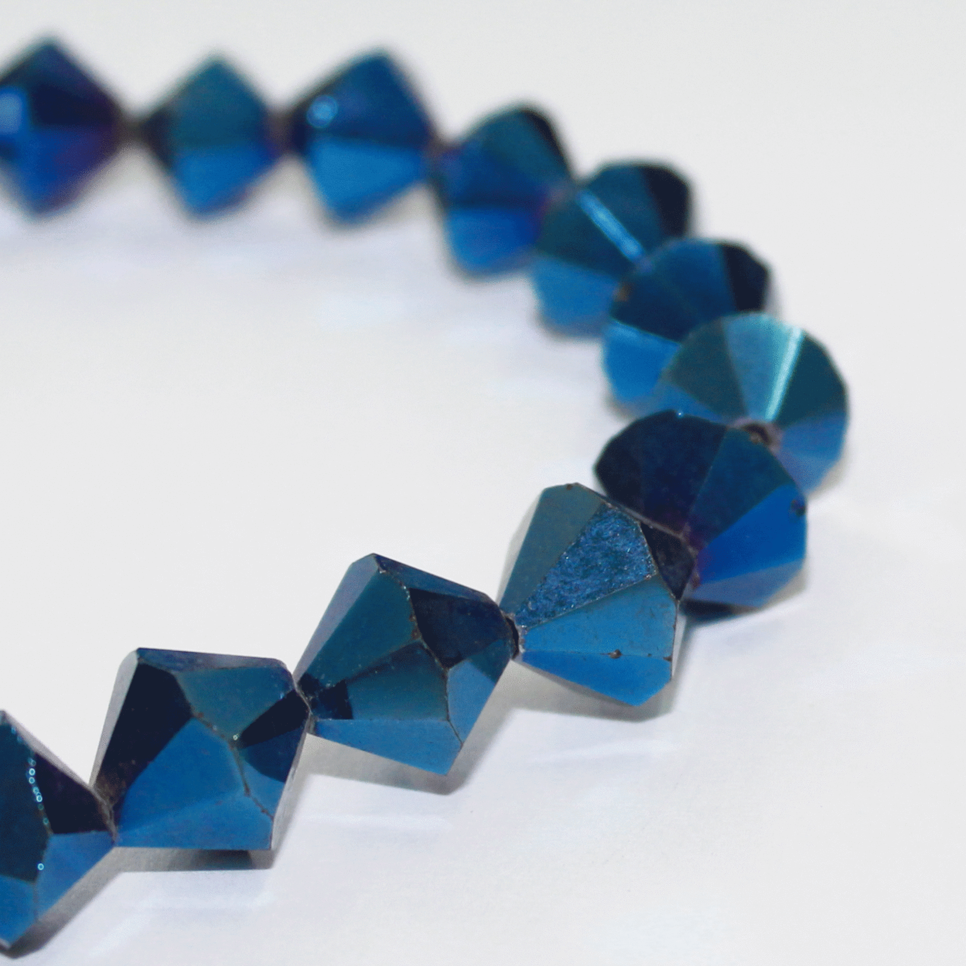 11305  BLUE/нитка Crystal Art намистини