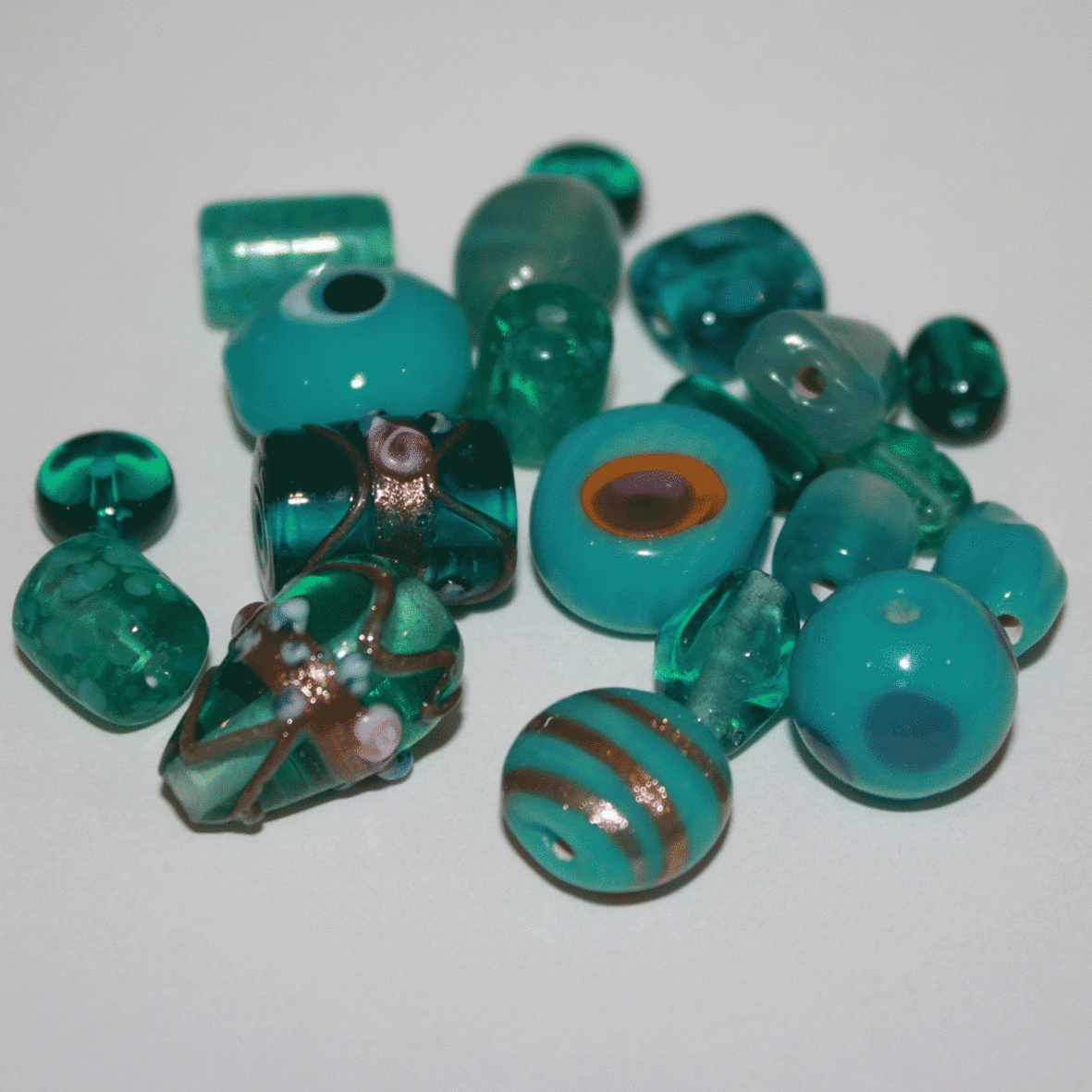 133TDM/Teal,4-12 MM,50г.Plain/Fancy Mix Crystal Art намистини