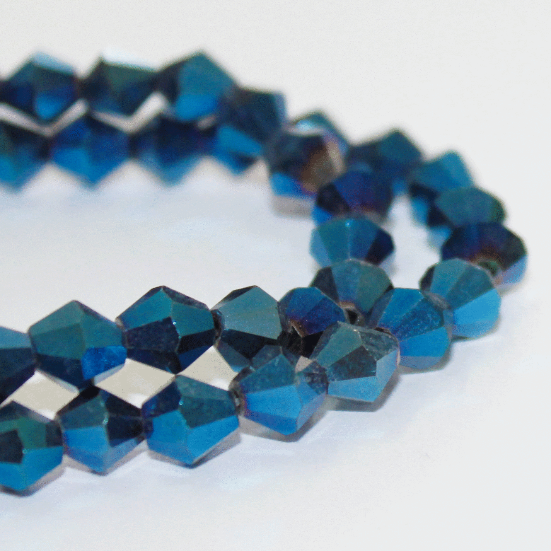 11302  BLUE/нитка Crystal Art намистини