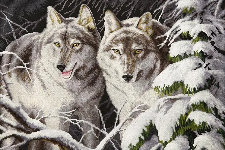 Набір для вишивання хрестиком Чарівна Мить М-367  Вовки у зимовому місячному сяйвi