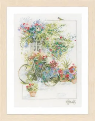 PN-0168447 Набір для вишивки хрестом LanArte Flowers  Bicycle Квіти та велосипед