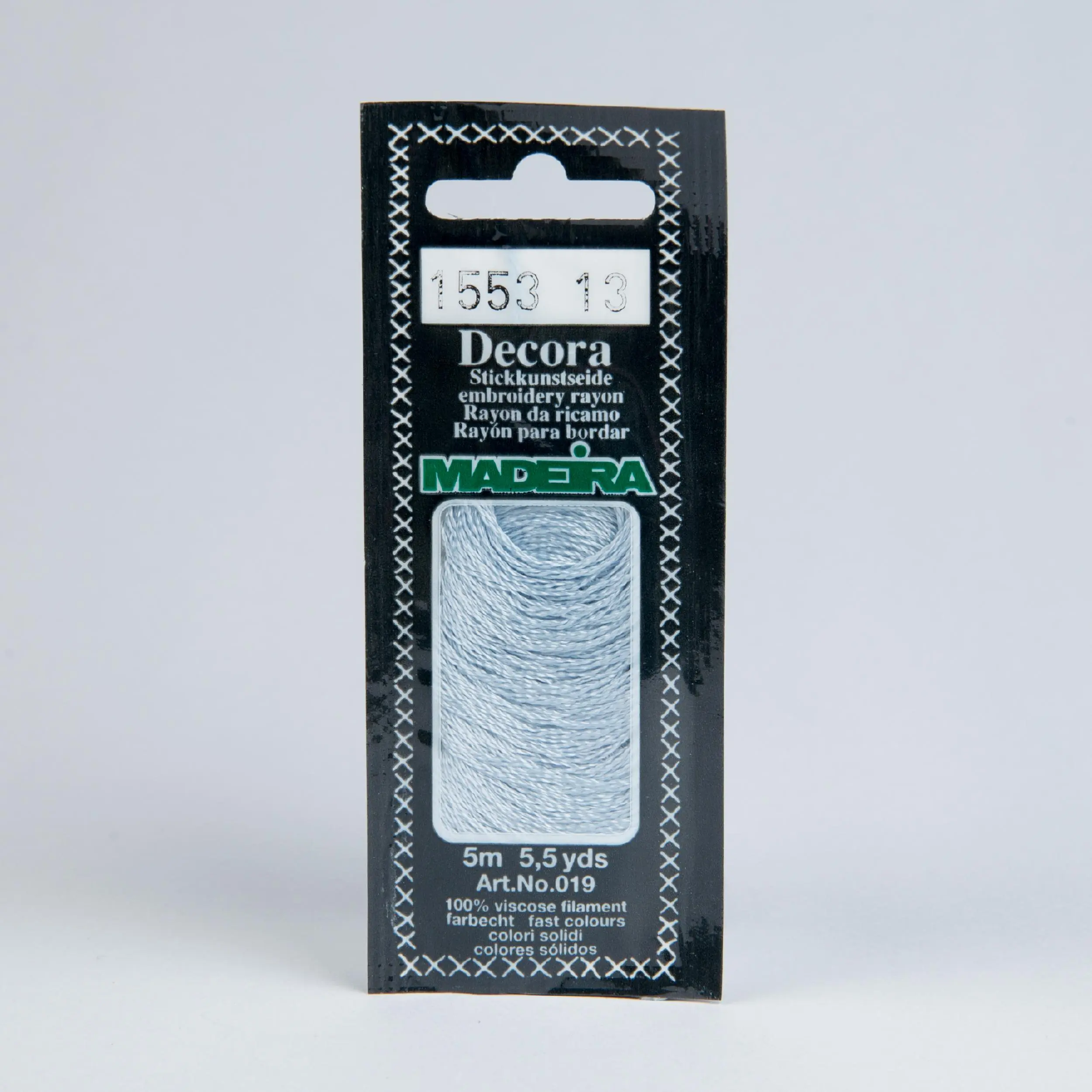 1553 Decora Madeira 5 m 4-х шарові філамент 100% віскоза