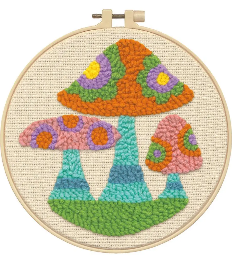 72-76394 Набір для вишивки в килимовій техніці  Кольорові гриби Dimensions з пяльцями