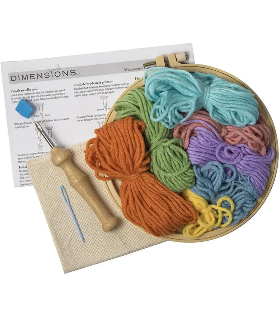 72-76394 Набір для вишивки в килимовій техніці  Кольорові гриби Dimensions з пяльцями
