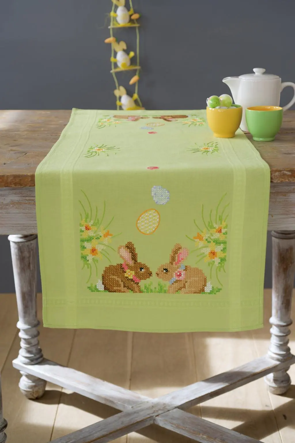 PN-0156711 Набір для вишивання хрестом (доріжка на стіл) Vervaco Easter Bunnies Пасхальні зайці