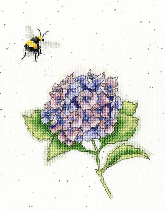 XHD75 Набір для вишивання хрестом The Busy Bee Зайнята бджілка