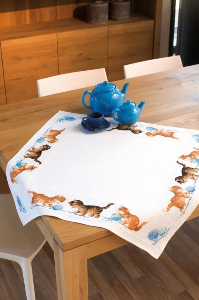 PN-0145097 Набір для вишивання (скатертина) Vervaco,Aida tablecloth kit playful kittens, Грайливі кіт